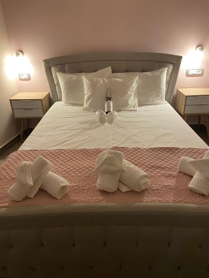 Elegant Rooms 아르고스톨리온 외부 사진
